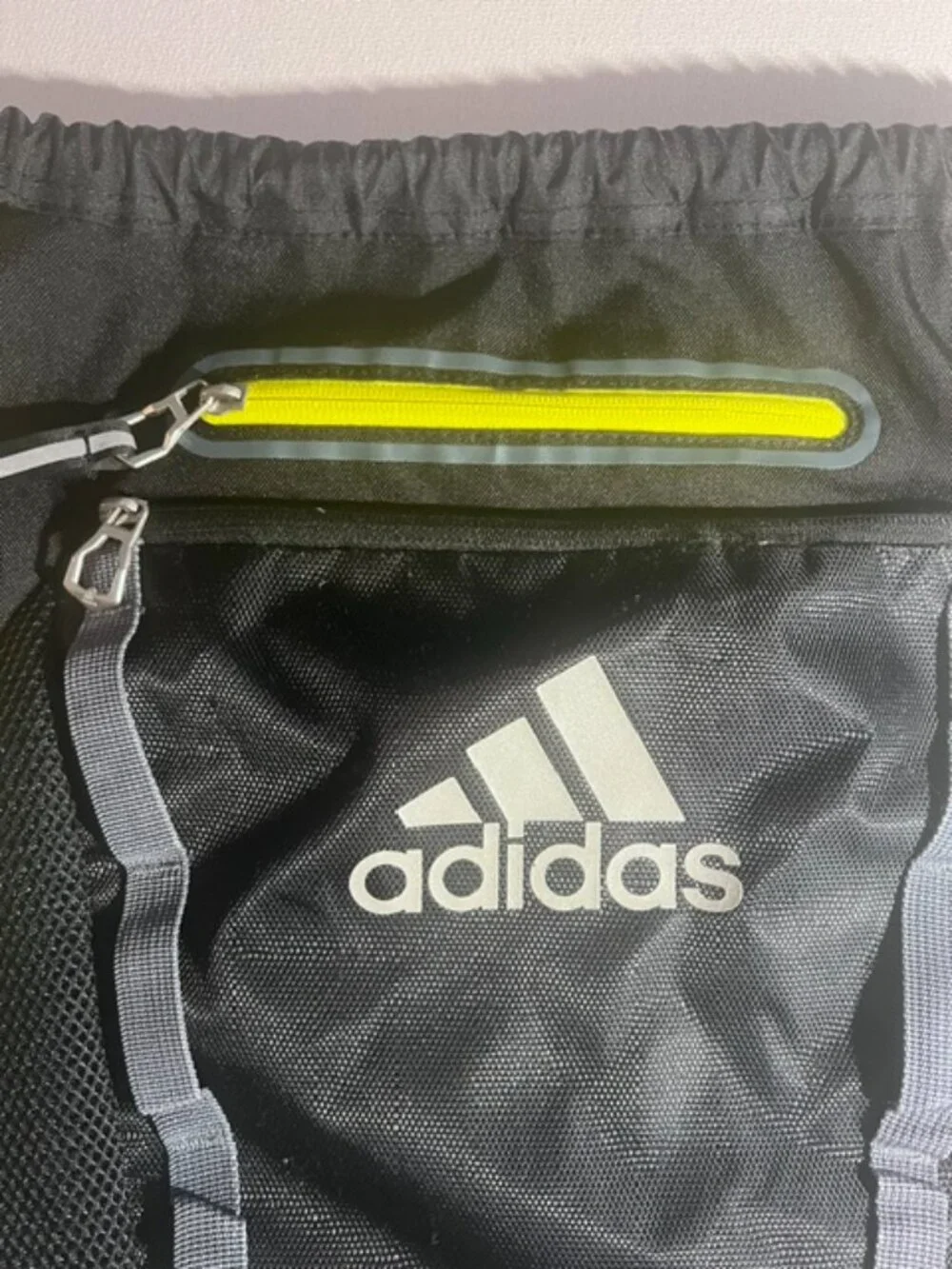 ADIDAS Rumble II Sackpack durable drawstring black gray yellow gym travel